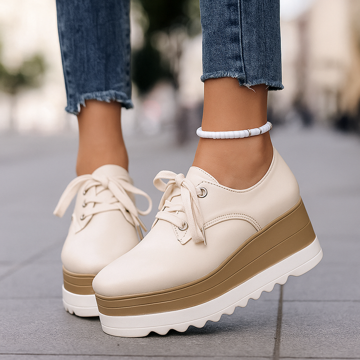 Dam Glans Platformskor | Eleganta