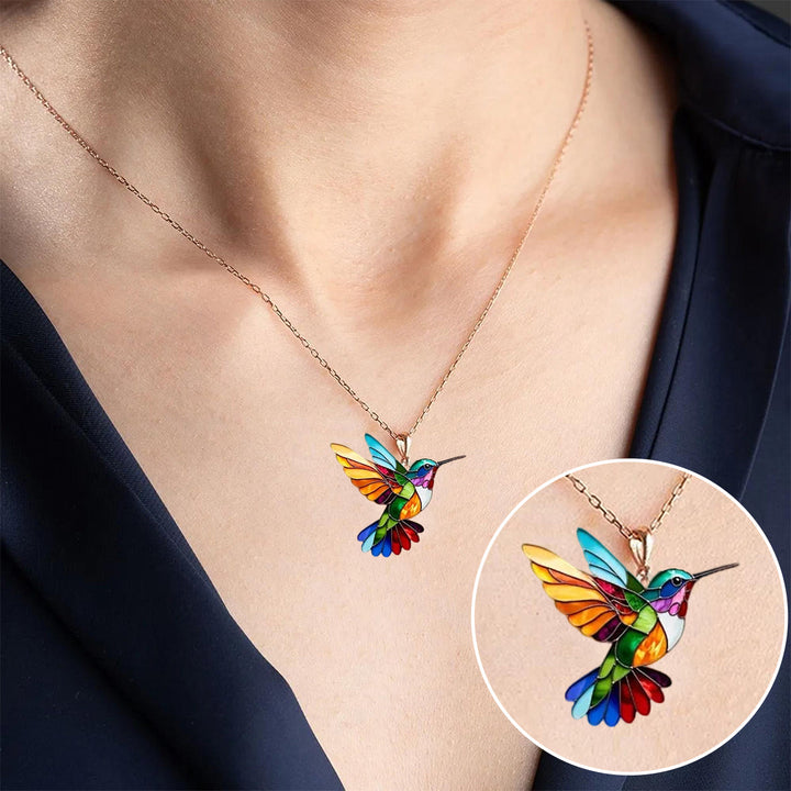 Färgglada Kolibri Halsband | Aurea Påstående Hänge