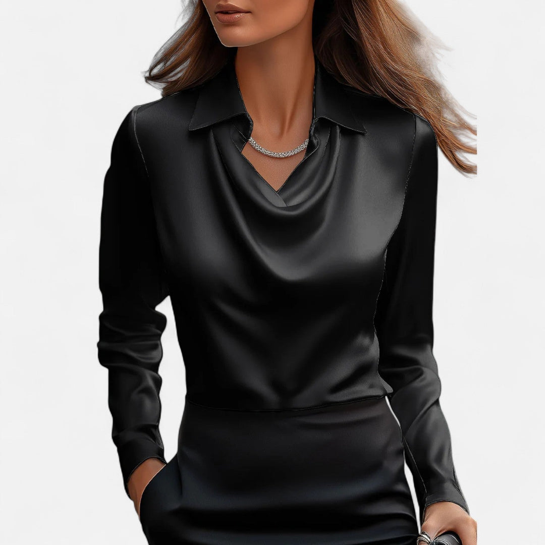 Dam Satinblus med Draperad Halsringning