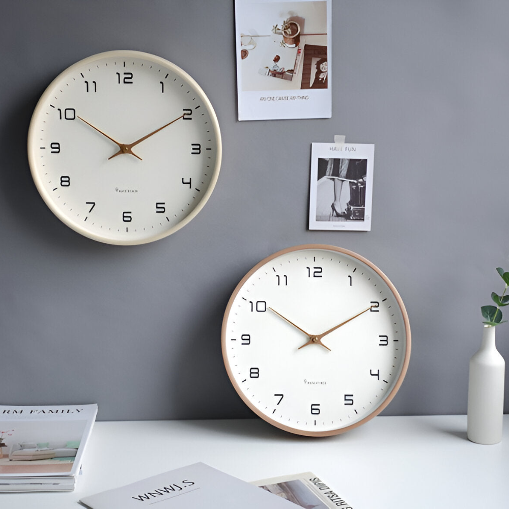 Eleganta Trä Väggklocka Med Precis Tyst Kvartsurverk | 30 cm