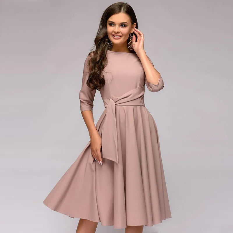 Nicolette | Eleganta Svängklänning för Kvinnor