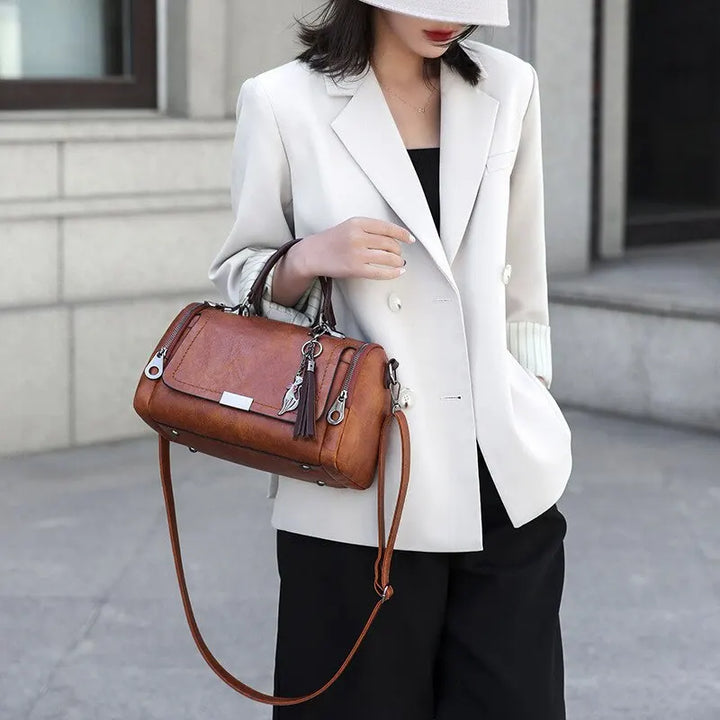 Alicia | Elegant Retro Axelremsväska