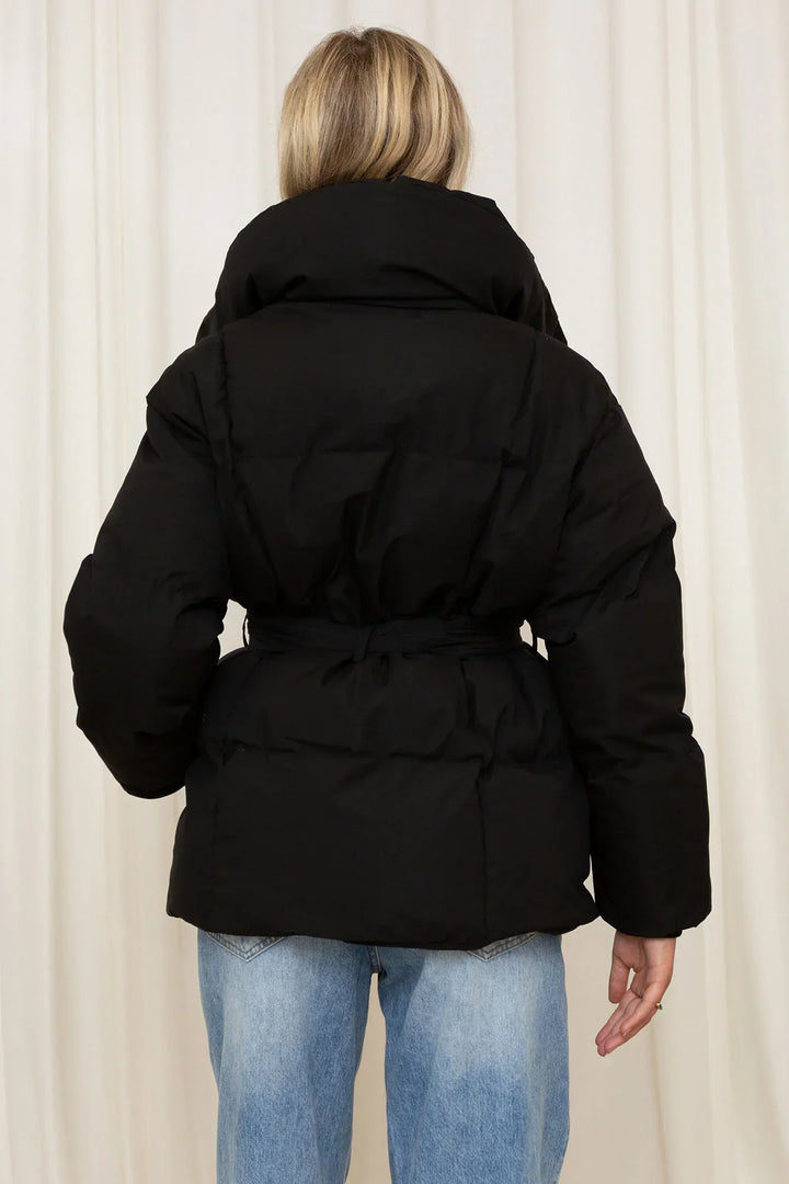 Eleganta Dam Quiltad Pufferjacka